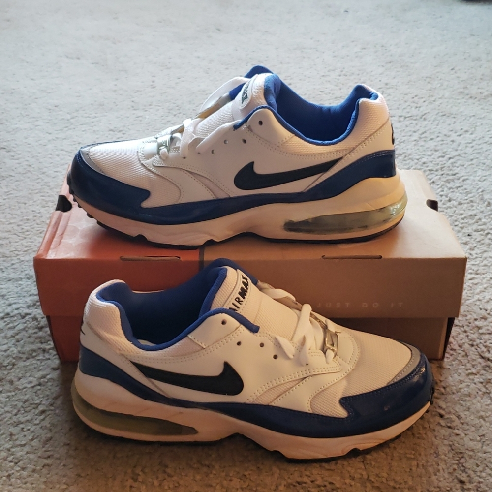 Nike Air Max Air Burst Low-Top Shoes
